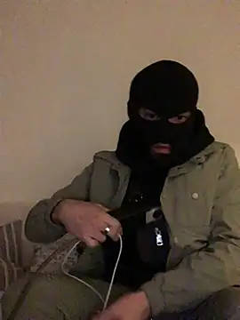 Snapshot of Nono-_-93 chatting on 03-10-26, 05:07 Nono- -93 online show from 03-10-26, 05:07