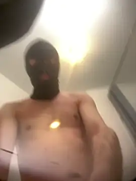 Snapshot of Nono-_-93 chatting on 03-19-26, 03:10 Nono- -93 online show from 03-19-26, 03:10