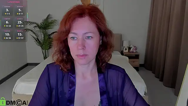 Snapshot of LeticiaRomano chatting on 05-07-26, 04:07 LeticiaRomano online show from 05-07-26, 04:07