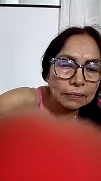 HOT LATINA20 online show from 04-18-26, 01:20