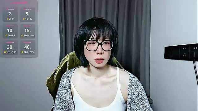 lin lin 520 520 online show from 04-24-26, 03:36