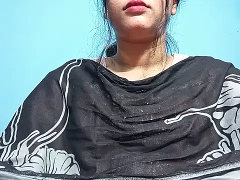 Emma 4433 online show from 05-13-26, 04:37