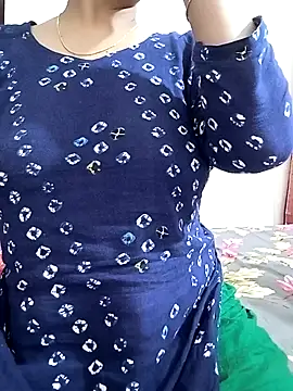 Miss-Akhi5500 online show from 03-17-26, 08:56