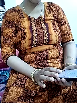 Miss-Akhi5500 online show from 04-29-26, 09:57