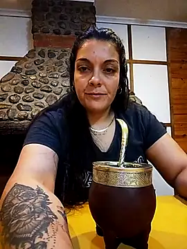 Snapshot of pareja-ma chatting on 04-07-26, 04:24 pareja-ma online show from 04-07-26, 04:24