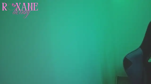 Snapshot of Roxan_Luxe chatting on 03-13-26, 01:12 Roxan Luxe online show from 03-13-26, 01:12
