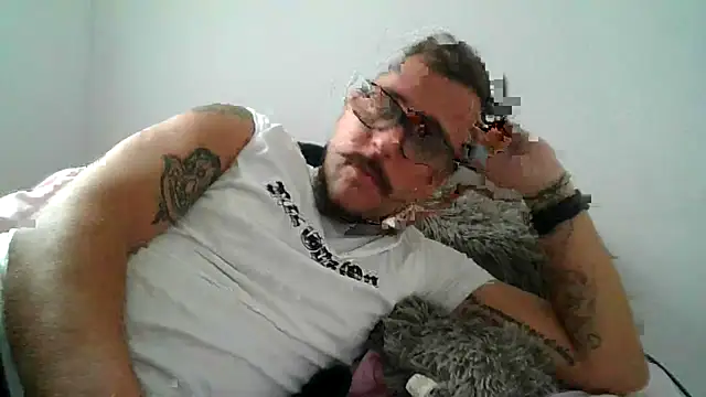 Snapshot of yanick931 chatting on 03-30-26, 02:29 yanick931 online show from 03-30-26, 02:29