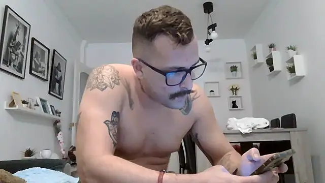 yanick931 online show from 05-18-26, 04:46