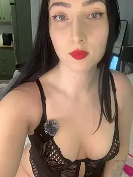Snapshot of BADFOXXXY chatting on 05-24-26, 03:39 BADFOXXXY online show from 05-24-26, 03:39