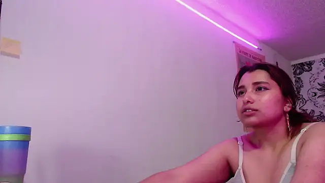 lava girl3 online show from 03-18-26, 09:34