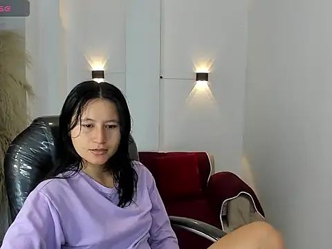 Snapshot of isabella_grace18 chatting on 08-04-26, 11:24 isabella grace18 online show from 08-04-26, 11:24