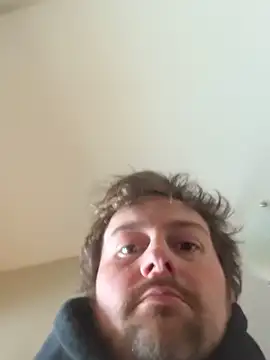 Snapshot of Bacon204 chatting on 03-11-26, 06:03 Bacon204 online show from 03-11-26, 06:03