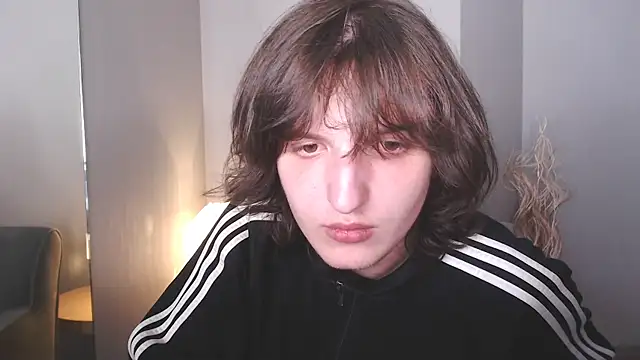 delalex online show from 07-18-26, 02:49