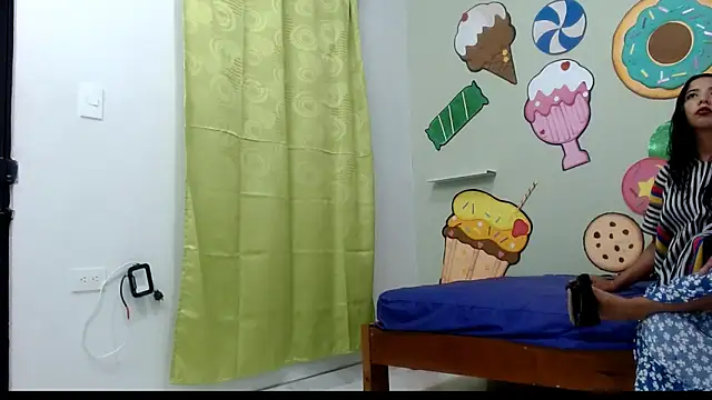 erikaskinny18 online show from 06-10-26, 07:24