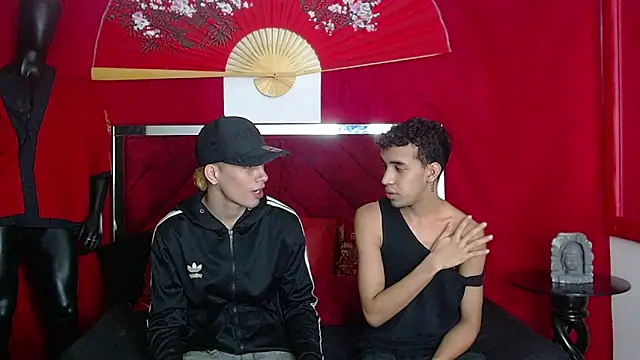 Snapshot of thin-straight chatting on 03-14-26, 06:08 thin-straight online show from 03-14-26, 06:08