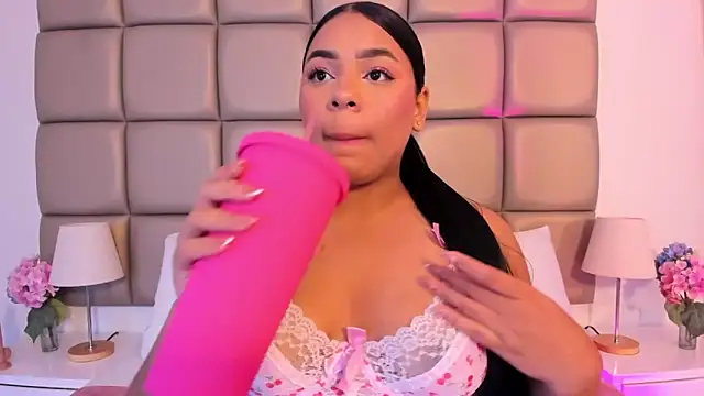 lilly williamss online show from 04-20-26, 02:58