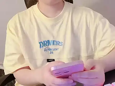 hunhun122 online show from 04-26-26, 06:49