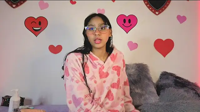 PaulaCutexs online show from 03-21-26, 08:19