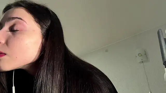 Mikytiki online show from 03-25-26, 03:18