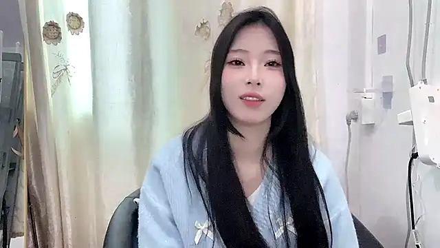 Snapshot of yiyibaby2026 chatting on 03-21-26, 02:27 yiyibaby2026 online show from 03-21-26, 02:27