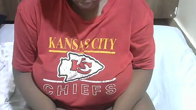 Snapshot of HoneyExtasyXo- chatting on 03-14-26, 09:31 HoneyExtasyXo- online show from 03-14-26, 09:31