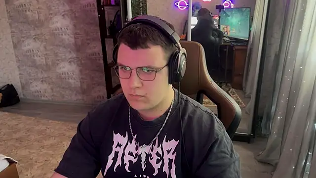 EricKnight1 online show from 03-11-26, 12:00