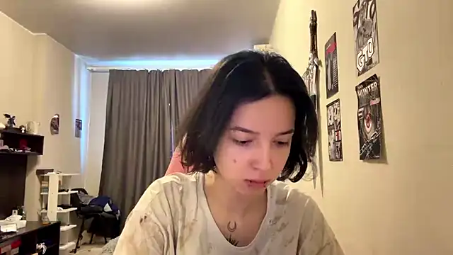 Snapshot of KateMiragee chatting on 03-15-26, 08:09 KateMiragee online show from 03-15-26, 08:09