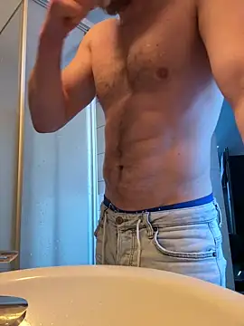 spicycute19 online show from 05-09-26, 06:29
