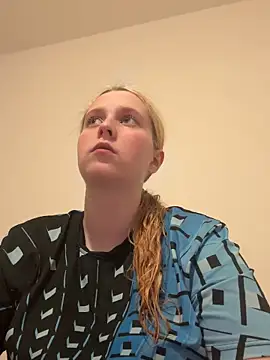 Young Milka online show from 03-14-26, 09:09