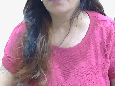 spicy Zara online show from 06-14-26, 03:36