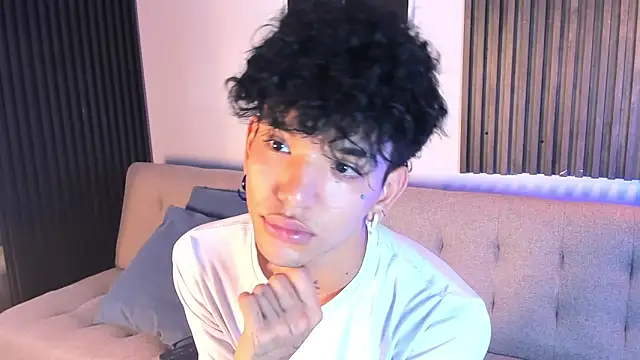 noah travis online show from 03-31-26, 01:33