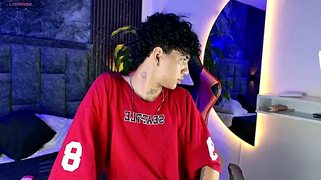 noah travis online show from 04-14-26, 01:06