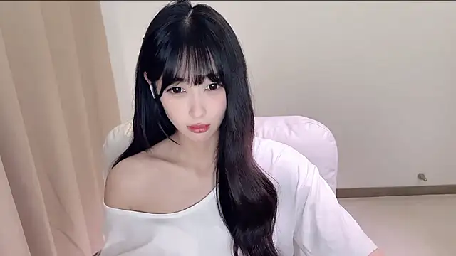 xiaooyee online show from 05-30-26, 01:41
