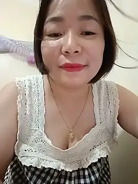 SingleeMomm online show from 06-26-26, 05:45