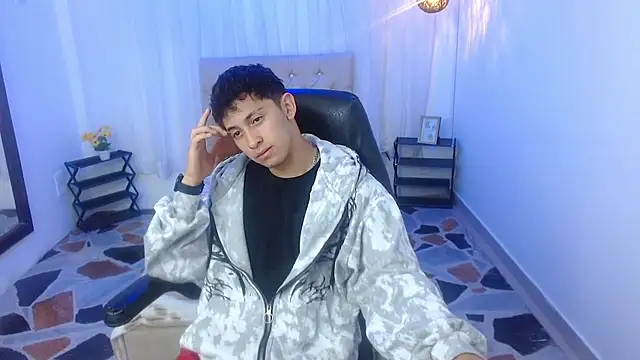 Kei 23 online show from 04-10-26, 11:48