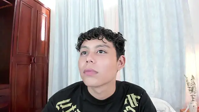 chico medusa online show from 04-27-26, 08:07