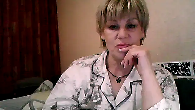 Snapshot of TatkaYang chatting on 05-08-26, 07:19 TatkaYang online show from 05-08-26, 07:19