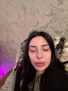 MishellKins online show from 04-30-26, 05:41