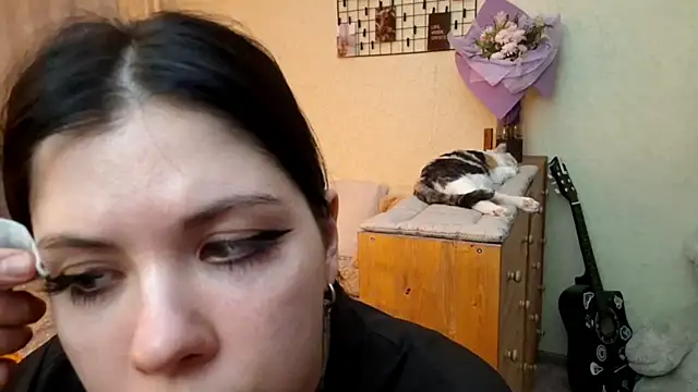 MiaTemptress online show from 04-21-26, 02:23