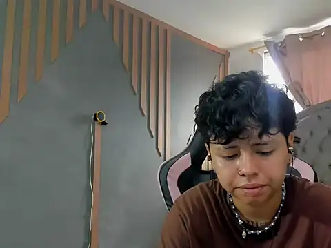 NikiEvanz online show from 03-29-26, 02:17