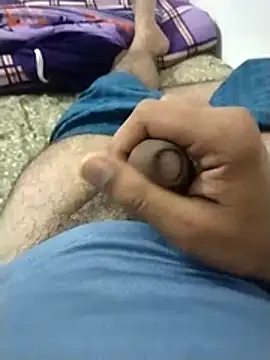 desilund0230 online show from 03-11-26, 05:52