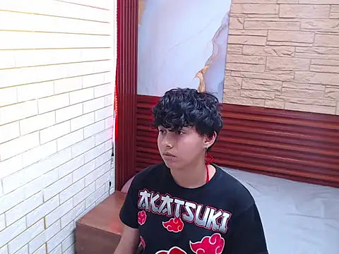 Snapshot of mauren_icarus chatting on 03-12-26, 08:37 mauren icarus online show from 03-12-26, 08:37