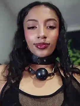 Snapshot of KattyBerryX chatting on 06-27-26, 10:26 KattyBerryX online show from 06-27-26, 10:26