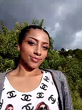 Snapshot of KattyBerryX chatting on 07-31-26, 09:58 KattyBerryX online show from 07-31-26, 09:58
