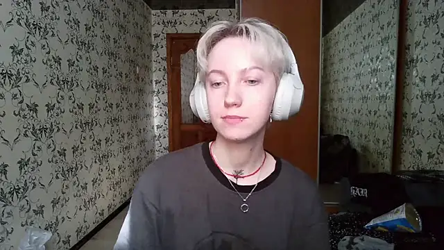 Snapshot of ColetteNyx chatting on 03-14-26, 07:36 ColetteNyx online show from 03-14-26, 07:36