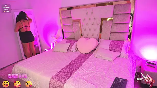 Afroditas 11 online show from 03-23-26, 12:42