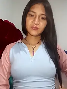 Snapshot of KarolaMendez chatting on 06-18-26, 12:22 KarolaMendez online show from 06-18-26, 12:22