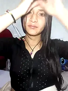 Snapshot of KarolaMendez chatting on 07-13-26, 12:02 KarolaMendez online show from 07-13-26, 12:02
