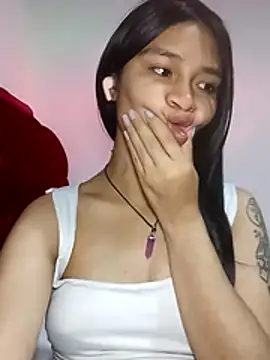 Snapshot of KarolaMendez chatting on 07-22-26, 12:35 KarolaMendez online show from 07-22-26, 12:35
