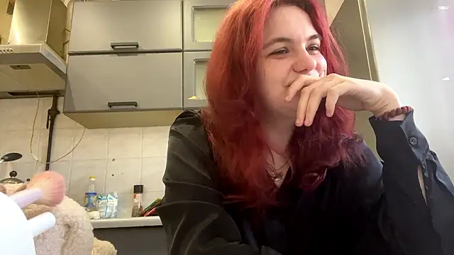 Snapshot of Red_Aria chatting on 03-16-26, 07:23 Red Aria online show from 03-16-26, 07:23